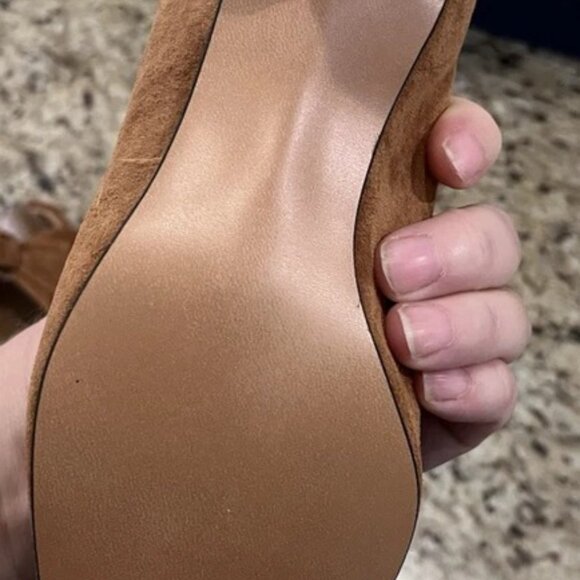 Vintage California Magdesians Tan Suede Peep Toe Heels Bow Size 6M Brown Shoe - Picture 7 of 11